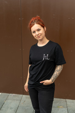 Janina Lorey T-Shirt Black